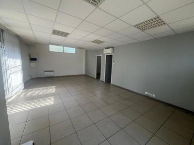 For sale Limoux 1487 m2 Aude (11300) photo 4