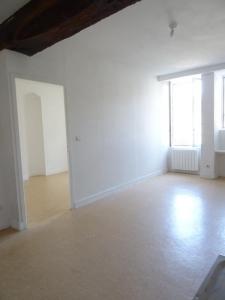 For rent Avallon 2 rooms 45 m2 Yonne (89200) photo 2