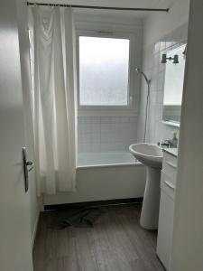 For rent Lisieux 3 rooms 61 m2 Calvados (14100) photo 4
