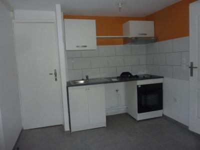 For rent Lisieux 1 room 26 m2 Calvados (14100) photo 0