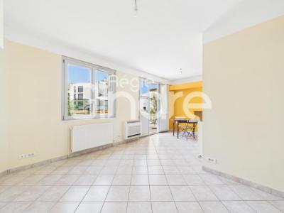 For sale Lyon-4eme-arrondissement 4 rooms 65 m2 Rhone (69004) photo 1