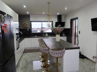 For sale Saint-vit 5 rooms 145 m2 Doubs (25410) photo 4