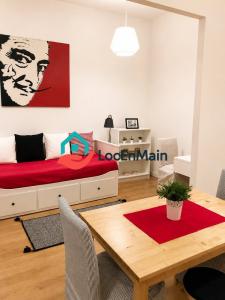 For rent Paris-18eme-arrondissement 1 room 33 m2 Paris (75018) photo 1