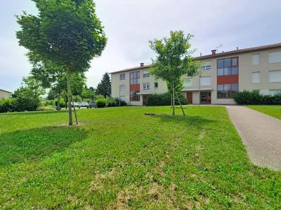 For sale Chuzelles 3 rooms 66 m2 Isere (38200) photo 2