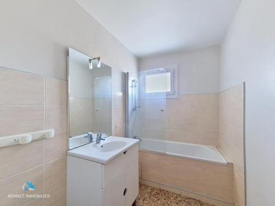 Louer Appartement Clermont-ferrand 900 euros