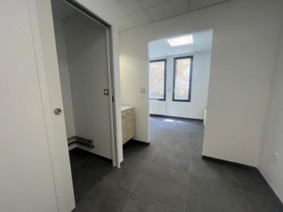 For rent Bourges 38 m2 Cher (18000) photo 4