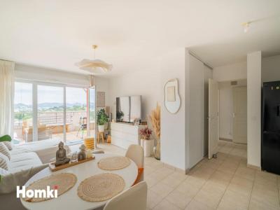 For sale Marseille-12eme-arrondissement 3 rooms 63 m2 Bouches du Rhone (13012) photo 3