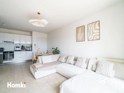 For sale Marseille-12eme-arrondissement 3 rooms 63 m2 Bouches du Rhone (13012) photo 4