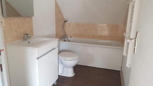 Louer Appartement 25 m2 Bain-de-bretagne