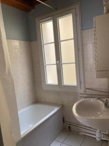 For rent Bordeaux 2 rooms 25 m2 Gironde (33000) photo 2