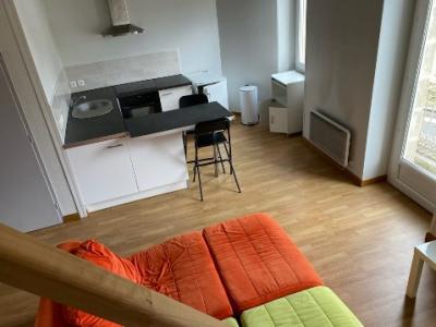 For rent Bordeaux 2 rooms 37 m2 Gironde (33000) photo 0