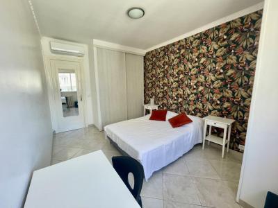 For sale Pau 3 rooms 64 m2 Pyrenees atlantiques (64000) photo 2