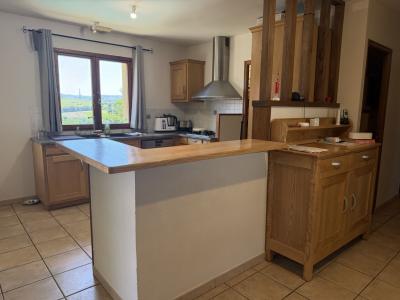 For sale AU CALME AVEC VUE ET PISC 6 rooms 114 m2 Savoie (73330) photo 4