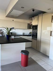 Louer Appartement  Bouches du Rhone