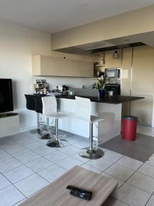 Louer Appartement  880 euros