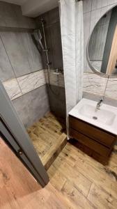 Louer Appartement 19 m2 Paris-16eme-arrondissement