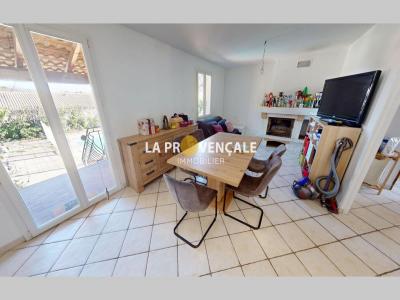For sale Rognac 4 rooms 85 m2 Bouches du Rhone (13340) photo 3