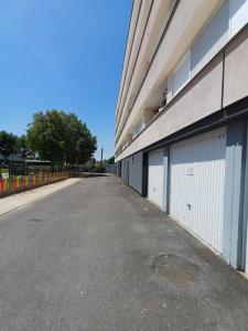 Annonce Location Parking Lure 70