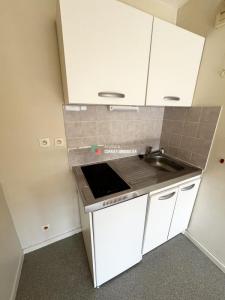 For rent Acigne 1 room 28 m2 Ille et vilaine (35690) photo 2
