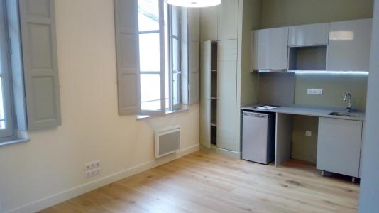 For rent Avignon 1 room 26 m2 Vaucluse (84000) photo 0