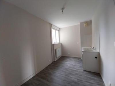 Annonce Location 4 pi�ces Appartement Froncles 52