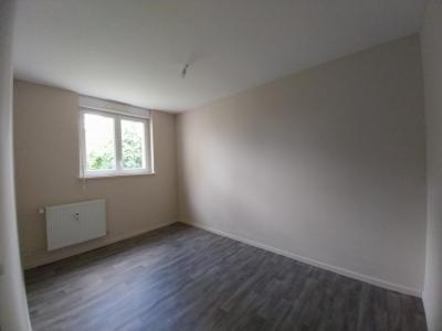 Louer Appartement 75 m2 Froncles