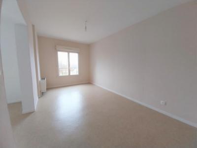 Louer Appartement 77 m2 Froncles