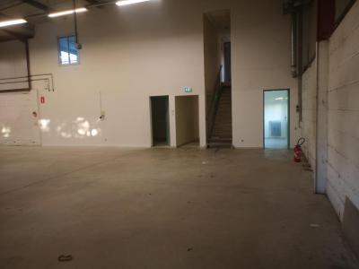 For rent Grenade 389 m2 Haute garonne (31330) photo 3
