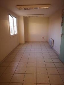 For rent Grenade 389 m2 Haute garonne (31330) photo 4