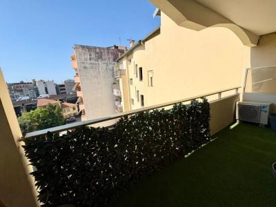 Louer Appartement Nice 980 euros