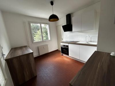For rent Creusot 2 rooms 43 m2 Saone et loire (71200) photo 1