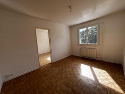 For rent Creusot 2 rooms 43 m2 Saone et loire (71200) photo 2