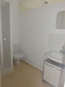 For rent Creusot 1 room 23 m2 Saone et loire (71200) photo 4