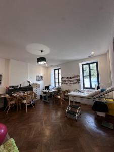 Annonce Location Commerce Limoux 11