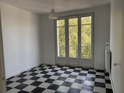 For rent Lisieux 2 rooms 41 m2 Calvados (14100) photo 0