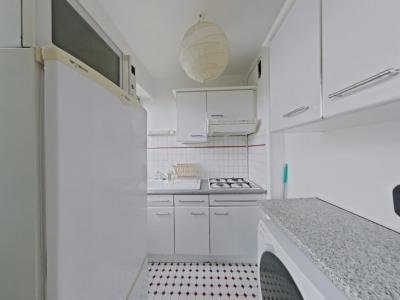 For rent Paris-20eme-arrondissement 2 rooms 37 m2 Paris (75020) photo 3