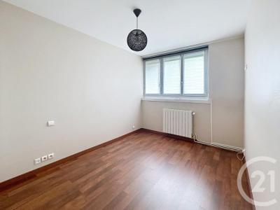 Acheter Appartement Thiais 217000 euros