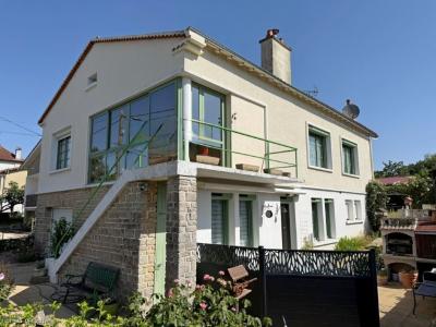For sale Civray 6 rooms 147 m2 Vienne (86400) photo 0