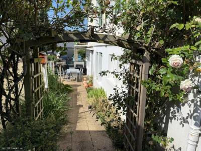 For sale Civray 6 rooms 147 m2 Vienne (86400) photo 3