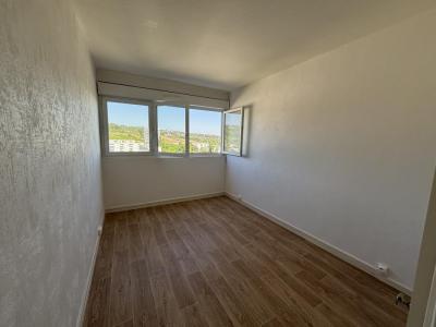 Louer Appartement 60 m2 Chenove