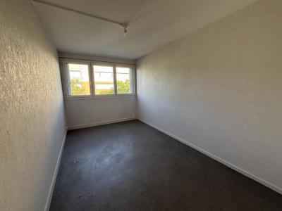 Louer Appartement 79 m2 Chenove
