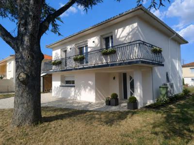 For sale Pujols 5 rooms 140 m2 Lot et garonne (47300) photo 0