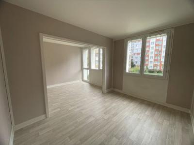 For sale Orleans 3 rooms 65 m2 Loiret (45100) photo 2