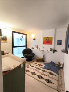 Louer Appartement Marseille-6eme-arrondissement Bouches du Rhone