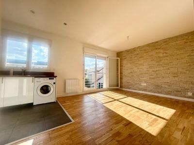 For sale Fontenay-sous-bois 3 rooms 49 m2 Val de Marne (94120) photo 0