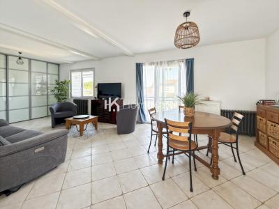 For sale Saint-medard-d'eyrans 5 rooms 110 m2 Gironde (33650) photo 0