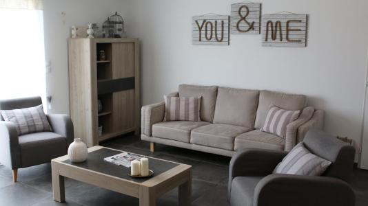 Louer Maison 80 m2 Angais
