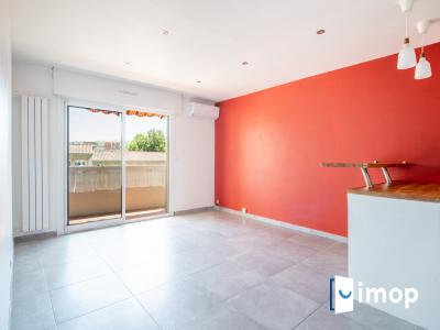 For sale Marseille-10eme-arrondissement 2 rooms 42 m2 Bouches du Rhone (13010) photo 2