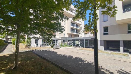 For sale Clermont-ferrand 3 rooms 57 m2 Puy de dome (63000) photo 0
