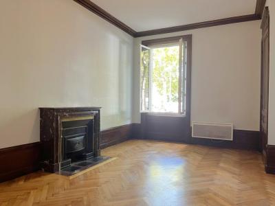 Louer Appartement Lyon-1er-arrondissement 2180 euros